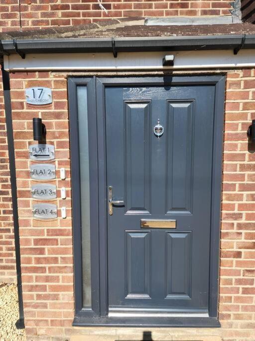 Hazel 1-Bedroom Cousy Flat, Parking, Wifi, Prime Location, Close To Blenheim Palace & Oxford Кидлингтон Экстерьер фото