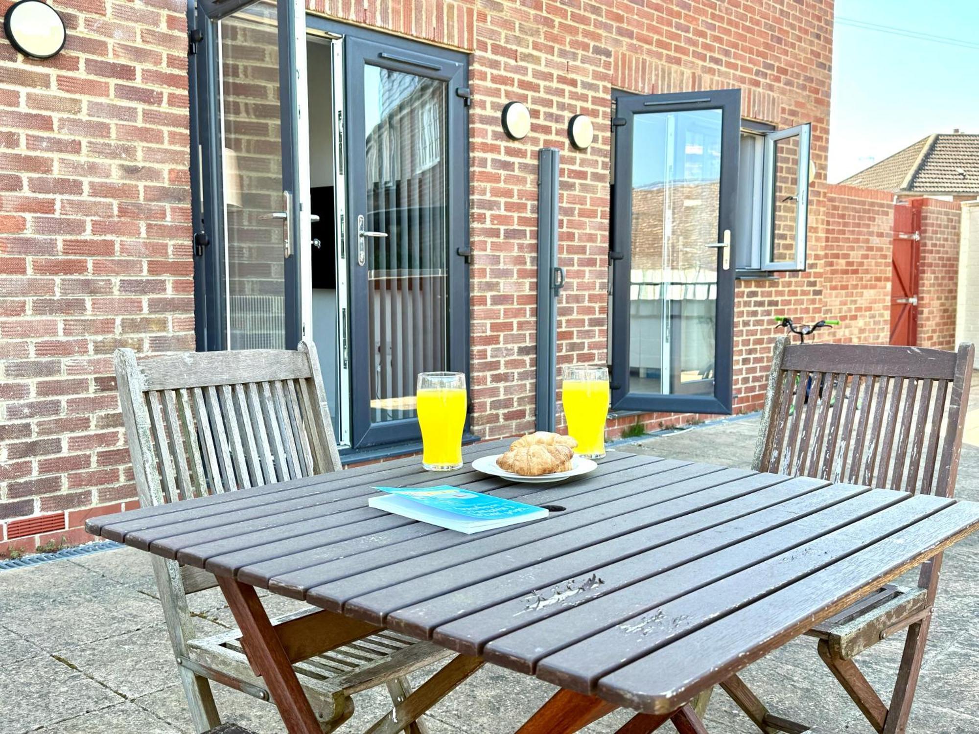 Hazel 1-Bedroom Cousy Flat, Parking, Wifi, Prime Location, Close To Blenheim Palace & Oxford Кидлингтон Экстерьер фото