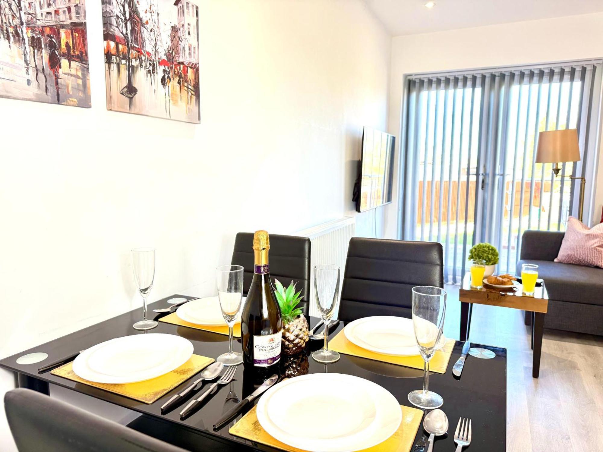 Hazel 1-Bedroom Cousy Flat, Parking, Wifi, Prime Location, Close To Blenheim Palace & Oxford Кидлингтон Экстерьер фото
