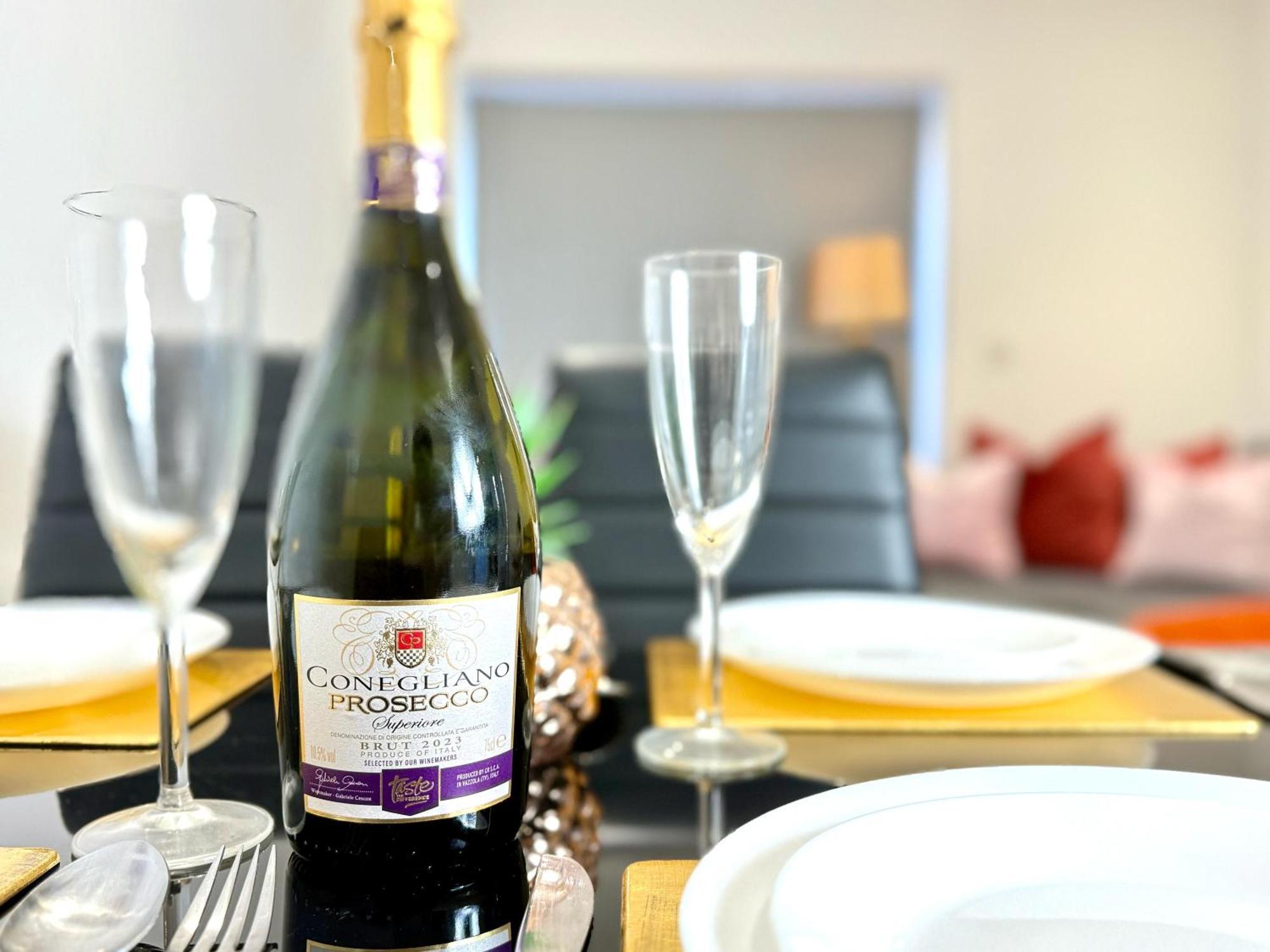 Hazel 1-Bedroom Cousy Flat, Parking, Wifi, Prime Location, Close To Blenheim Palace & Oxford Кидлингтон Экстерьер фото